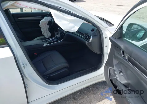 2021 Honda Accord Sport z USA, uszkodzony, nr VIN 1HGCV1F32MA072289